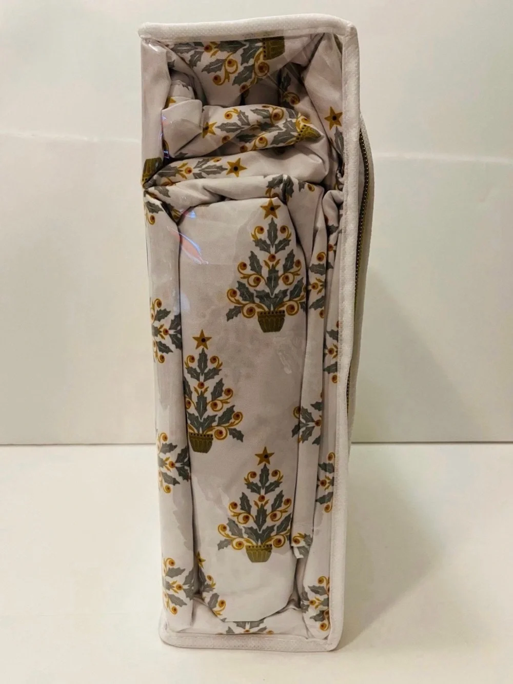Lenox Queen Size 6 Piece Sheet Set Christmas Trees White Yellow Gray Green Red